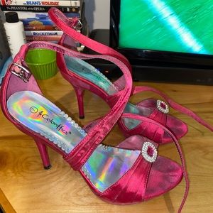 Coloriffics heels size 7